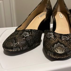 Satin black gold and grey floral pattern